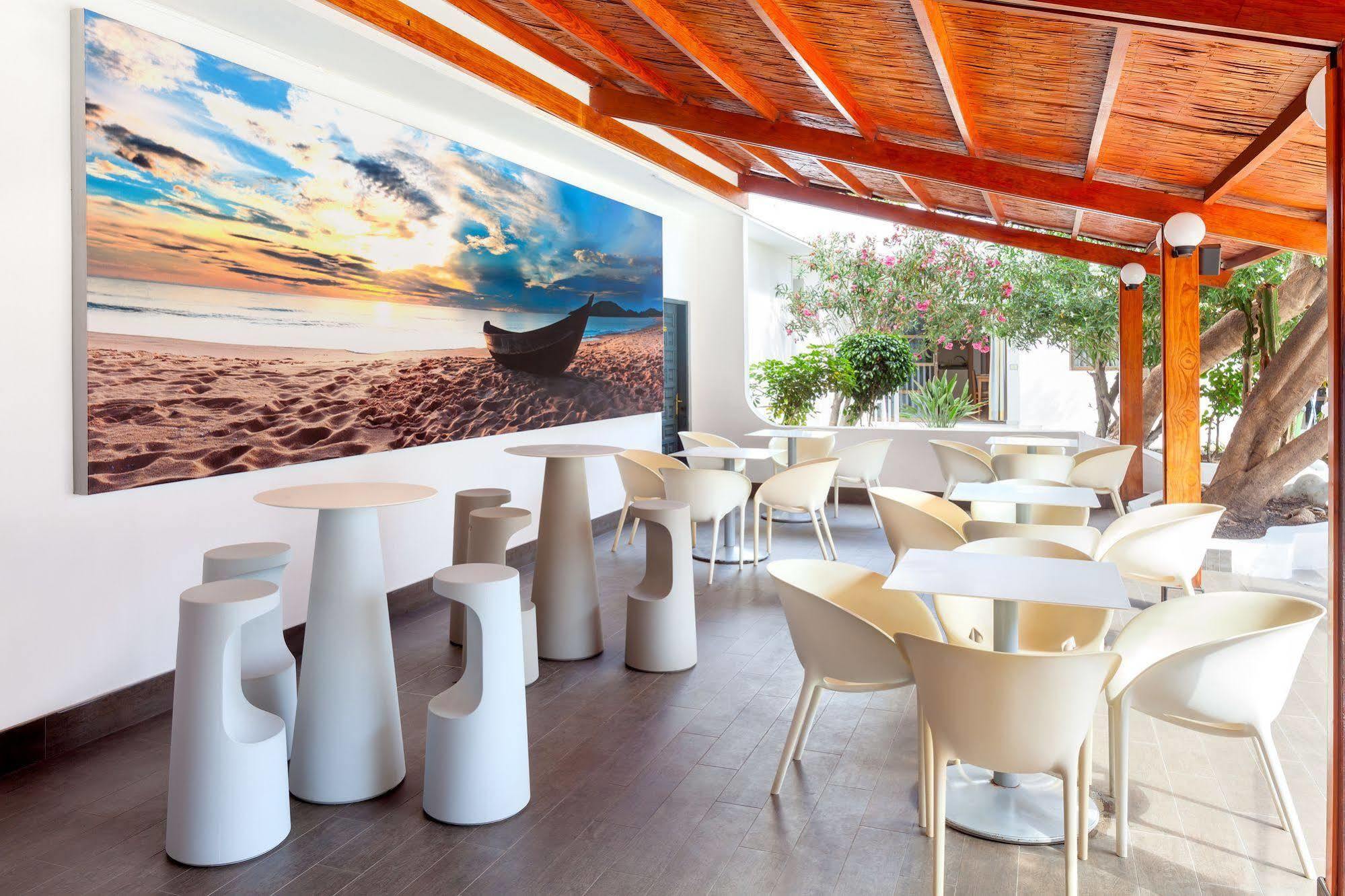 Aguamar Aparthotel Los Cristianos  Bagian luar foto