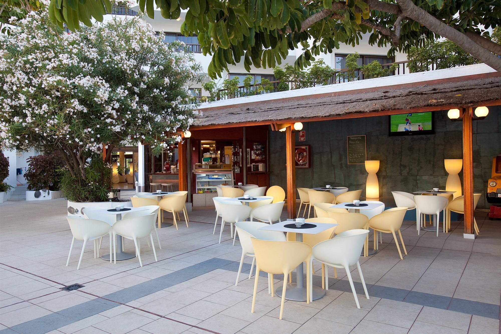 Aguamar Aparthotel Los Cristianos  Bagian luar foto